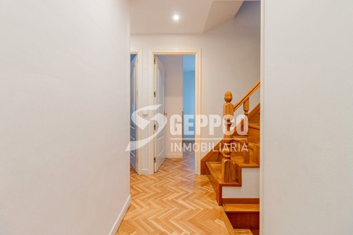 Single-family semi-detached for sale in Torrejón de Ardoz  with Air Conditioner, Heating and Private garden