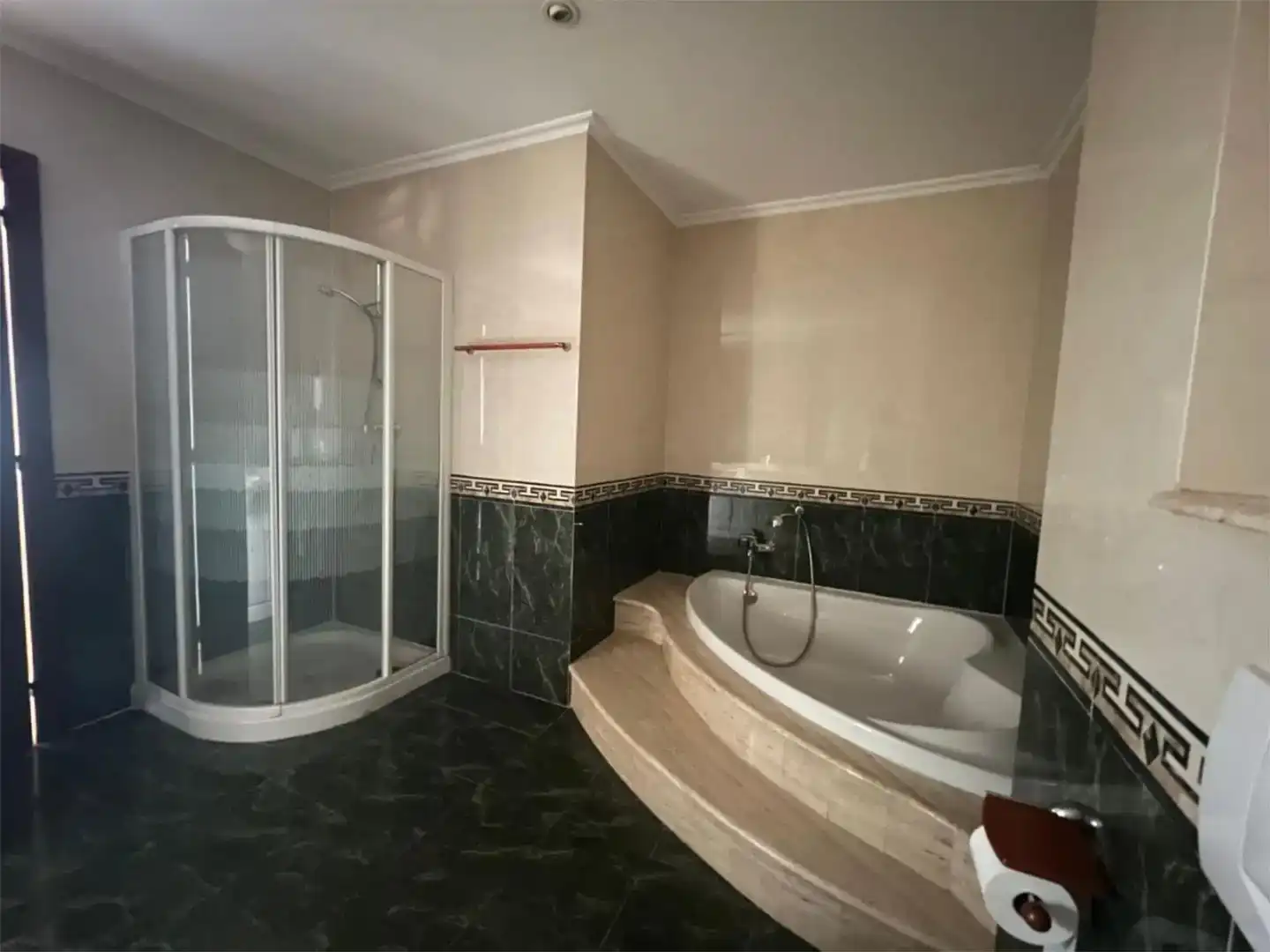 Baño de Casa adosada en venta en Nigrán con Aire acondicionado
