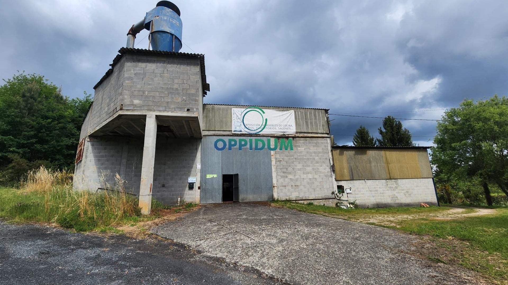 Exterior view of Industrial buildings for sale in Touro