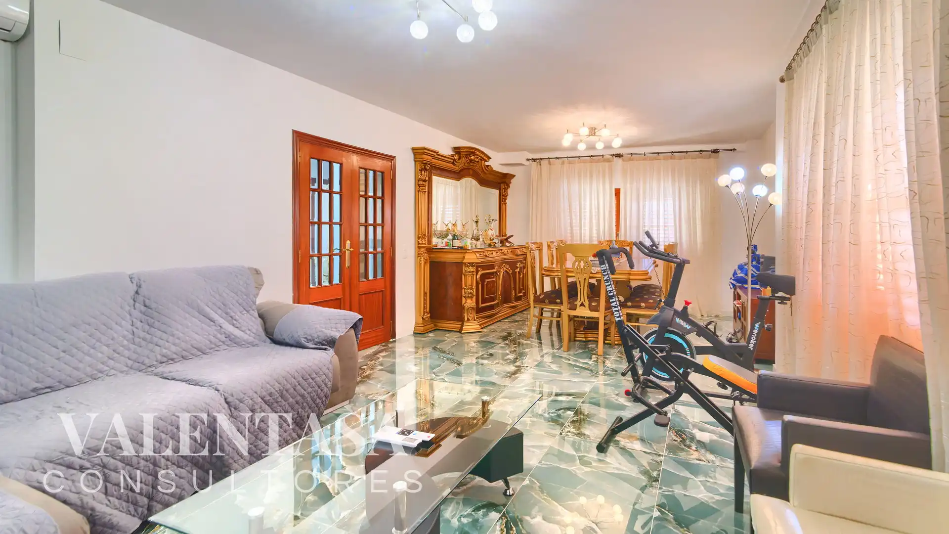 Living room of Houses for sale in L'Eliana  with Air Conditioner, Heating and Private garden