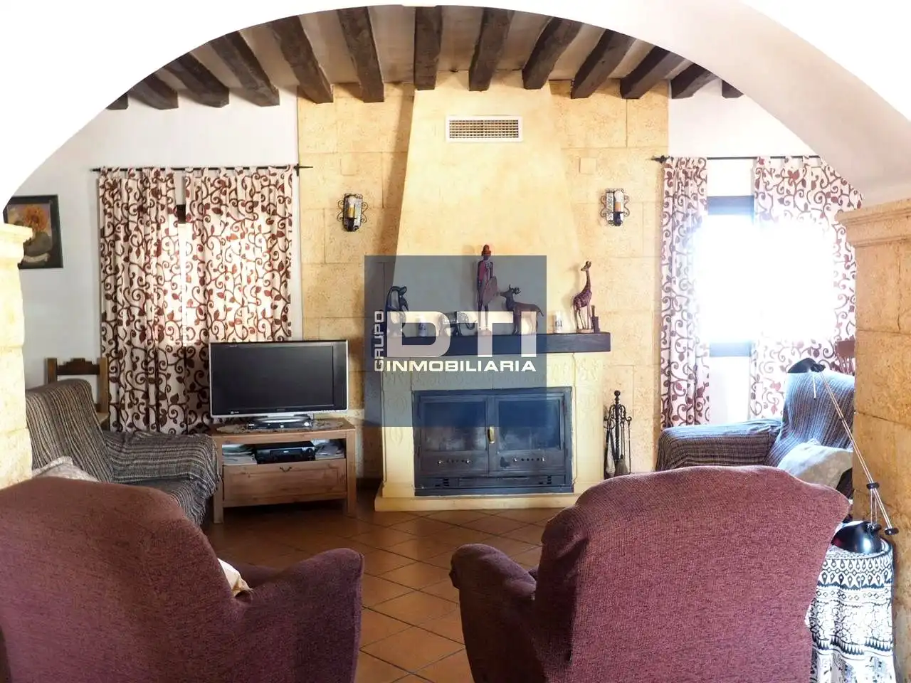 Sala de estar de Finca rústica en venta en Munera con Piscina y Piscina comunitaria