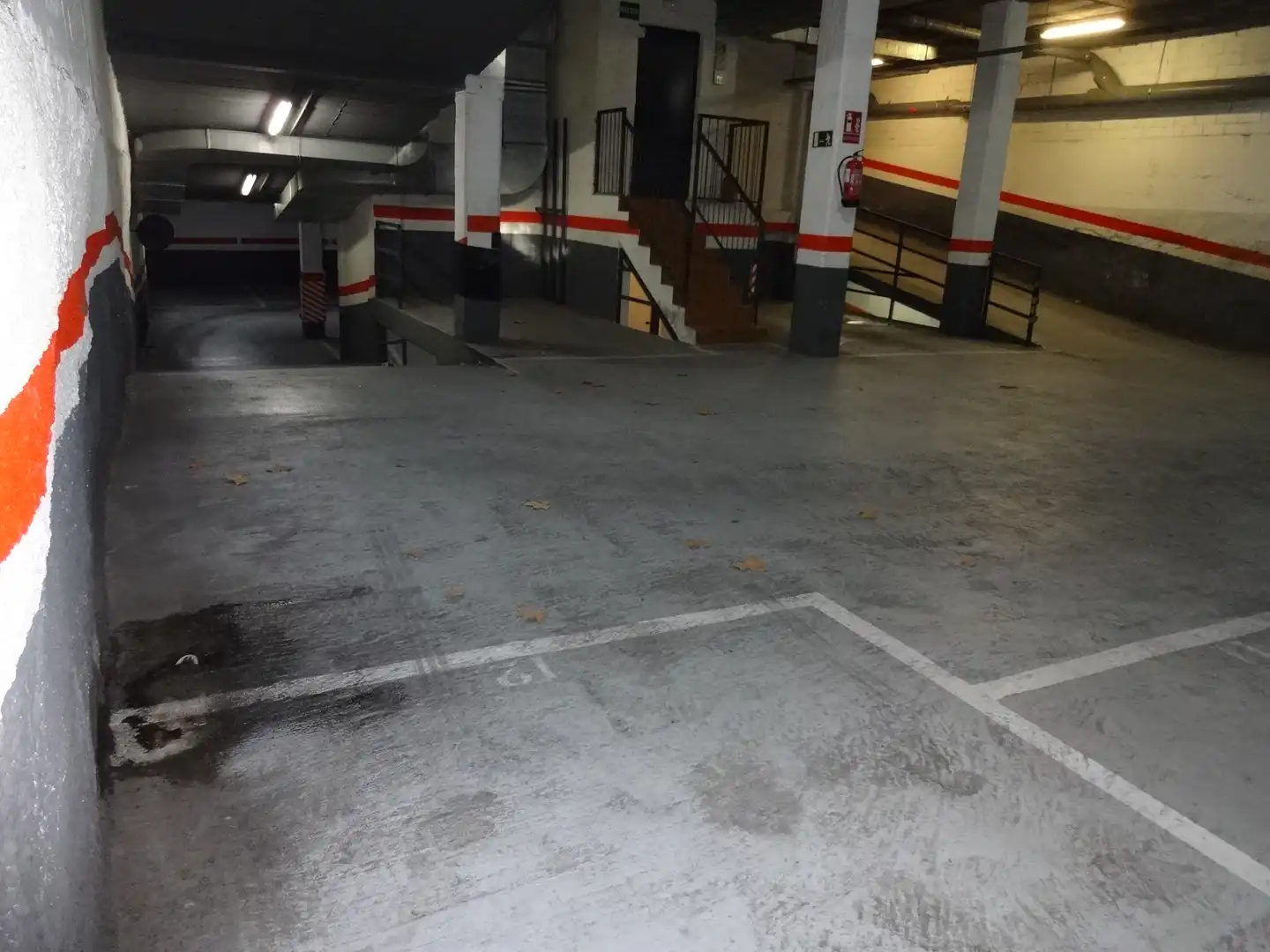 Garatge de lloguer a Carrer del Rosselló, 19, La Nova Esquerra de l'Eixample