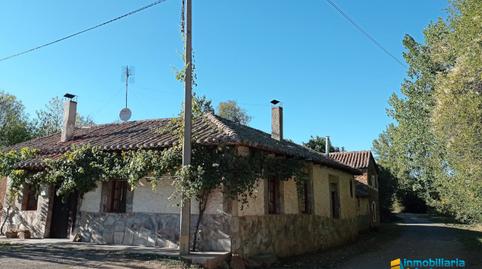 Foto 2 de Casa o xalet en venda a Calle la Villa, Villaobispo de Otero, León