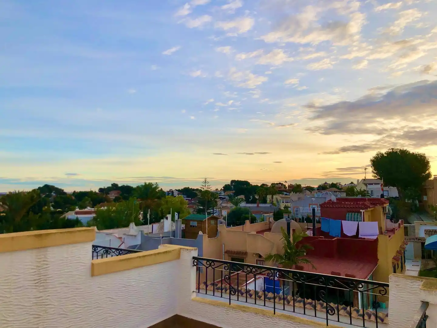 Außenansicht von Haus oder Chalet zur Miete in Orihuela mit Klimaanlage, Heizung und Terrasse