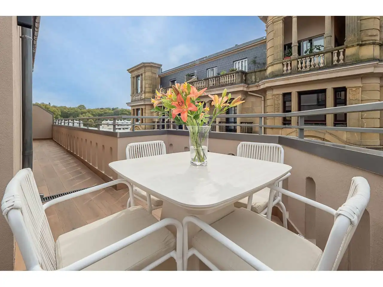 Terraza de Piso en venta en Donostia - San Sebastián  con Calefacción, Terraza y Trastero