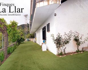 Vista exterior de Casa o xalet en venda en Gavà amb Aire condicionat, Calefacció i Jardí privat