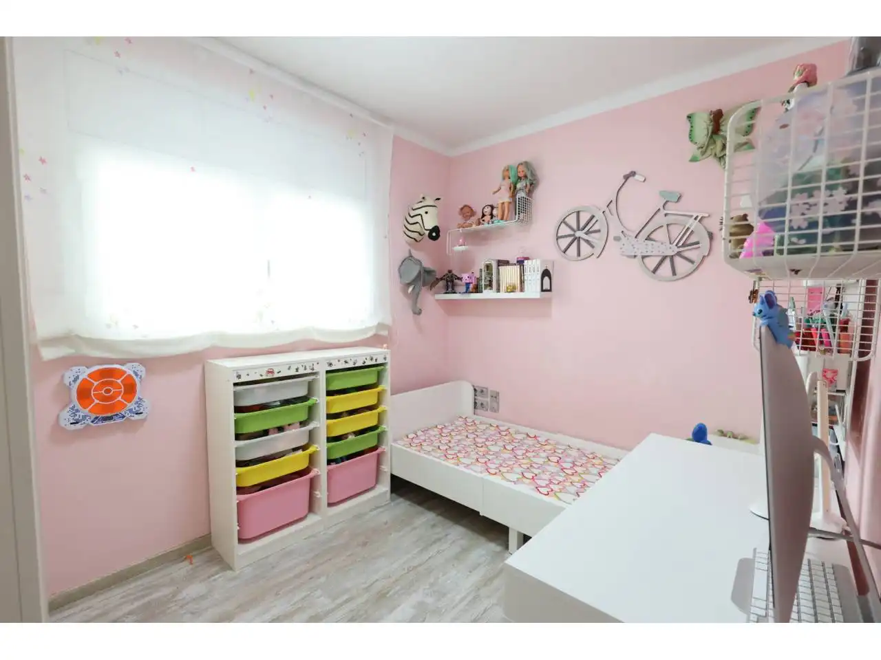 Habitación de Piso en venta en L'Hospitalet de Llobregat con Aire acondicionado, Calefacción y Parquet