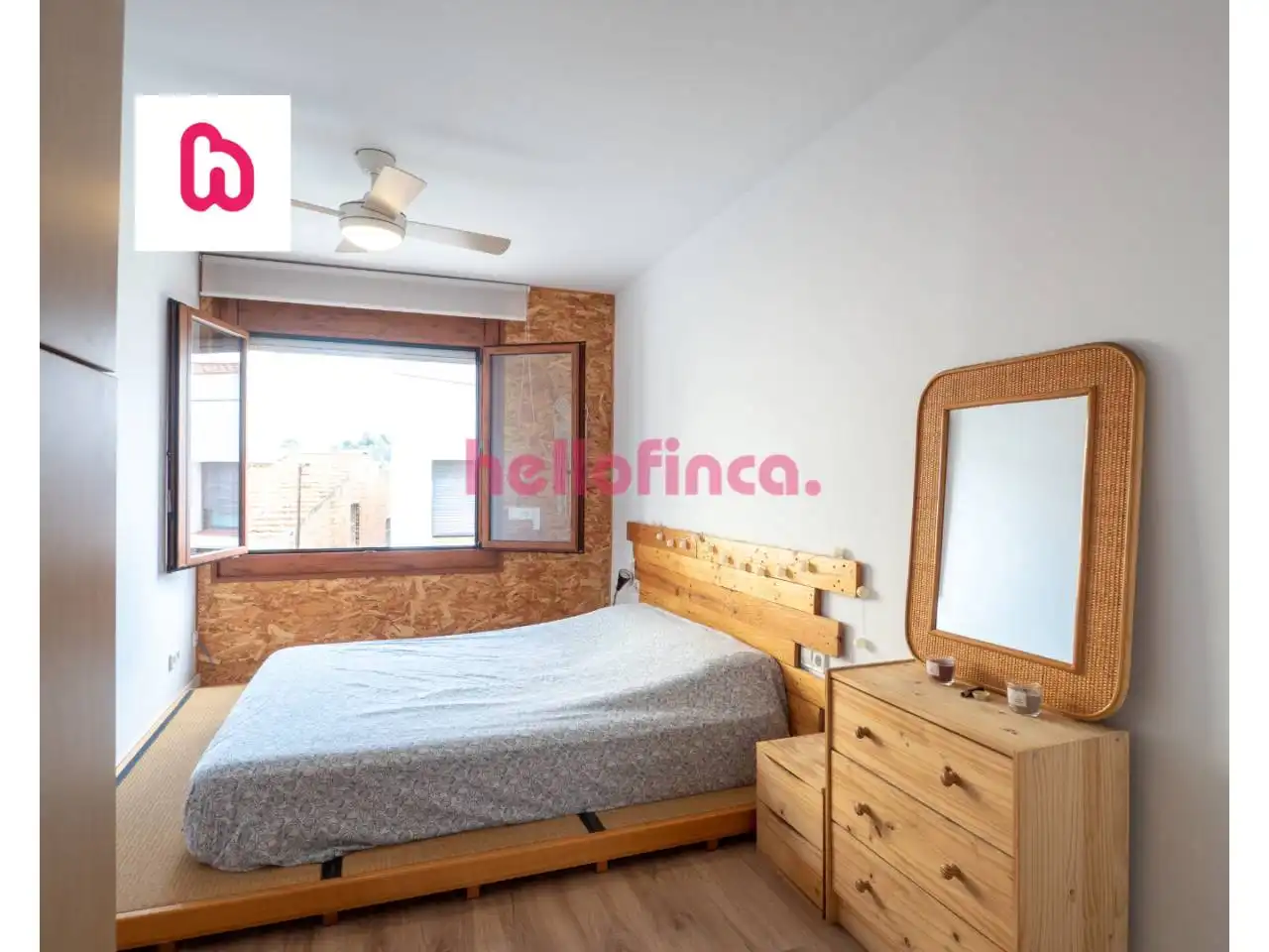 Dormitori de Casa adosada en venda en Ullastrell amb Aire condicionat, Parquet i Alarma