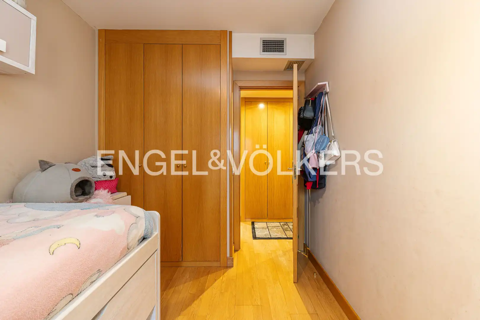 Piso en venta en Madrid con Aire acondicionado, Calefacción y Trastero
