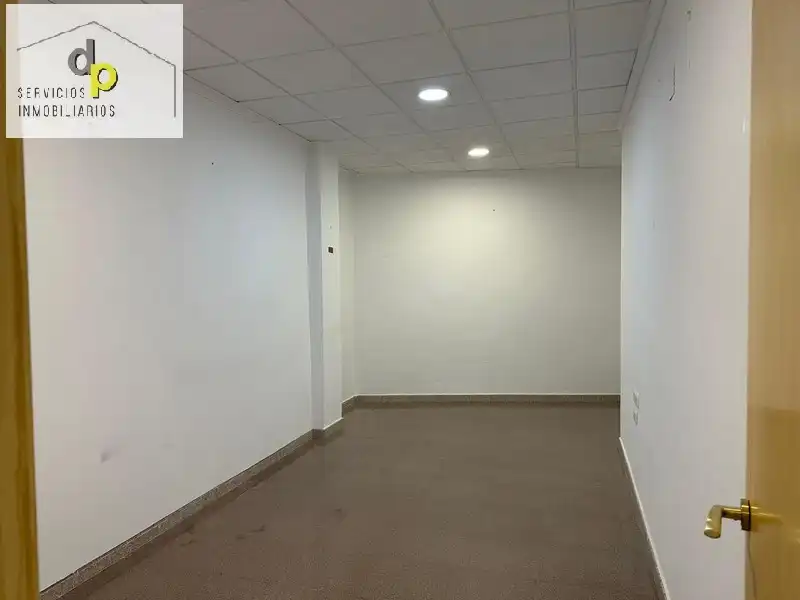 Local commercial à louer à Carrer Riu Xúquer 34, imagen 3