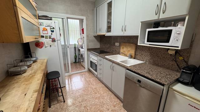 Planta baja en Venta en Rambla dels Pinetons en Sant Andreu - Gassó Vargas