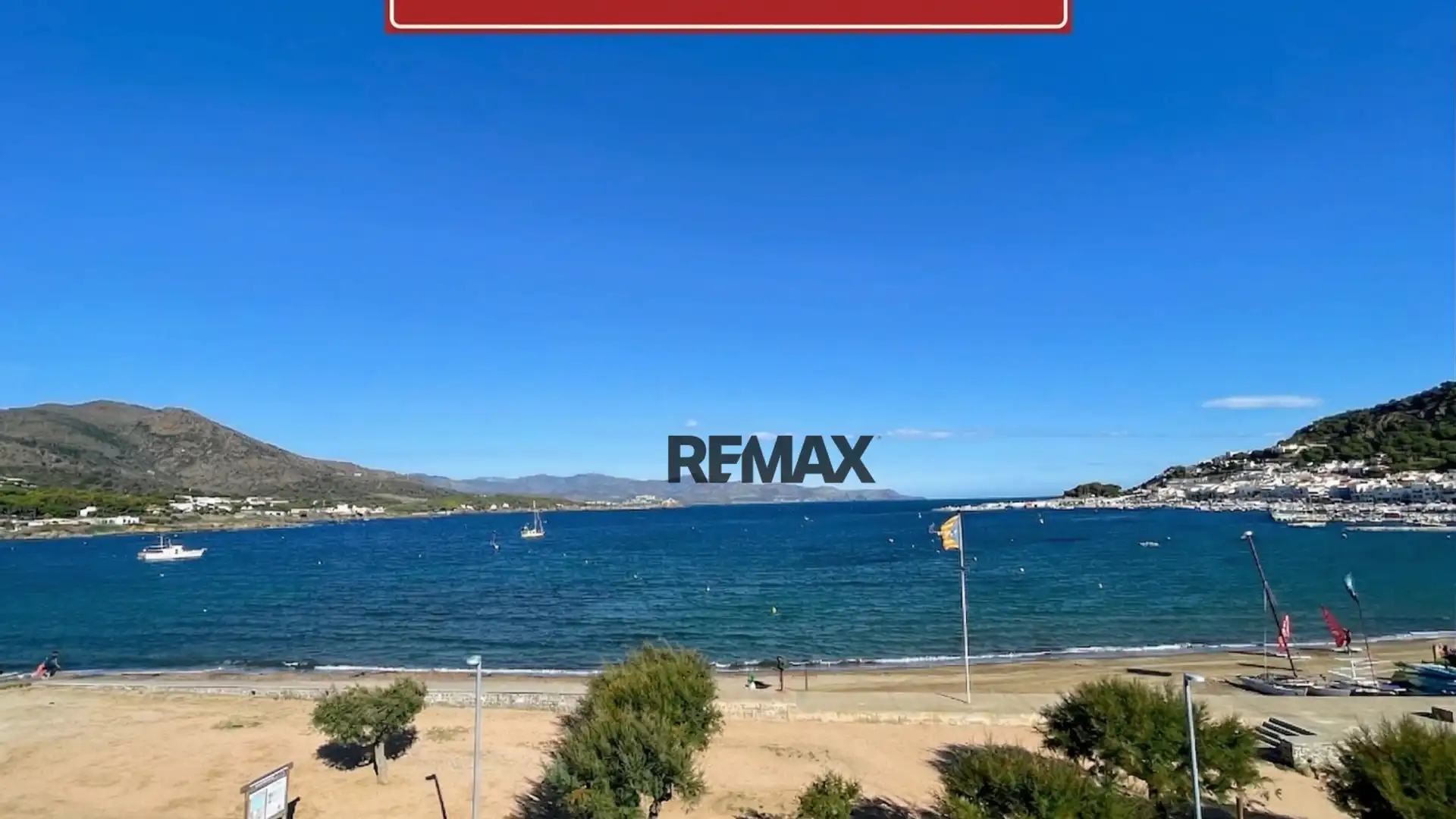 Vista exterior de Àtic en venda en El Port de la Selva amb Aire condicionat, Calefacció i Jardí privat