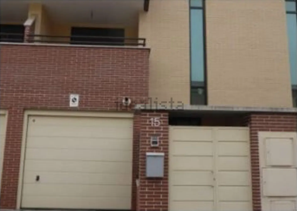 Exterior view of Houses for sale in Marchamalo