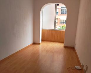 Bedroom of Flat for sale in  Barcelona Capital  with Air Conditioner and Heating
