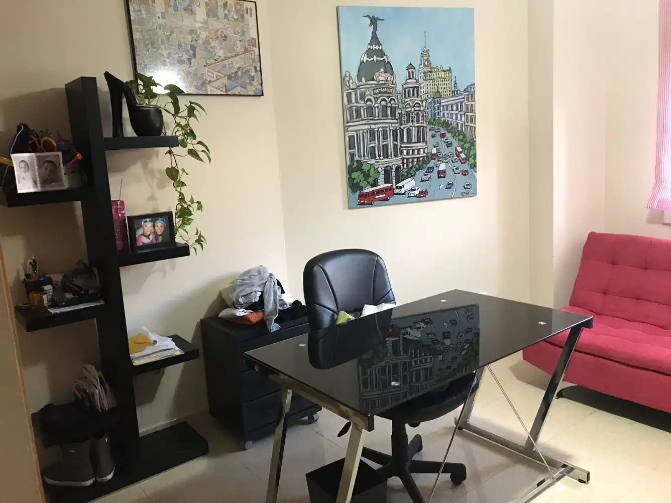Flat for rent in Algeciras  with Air Conditioner and Furnished