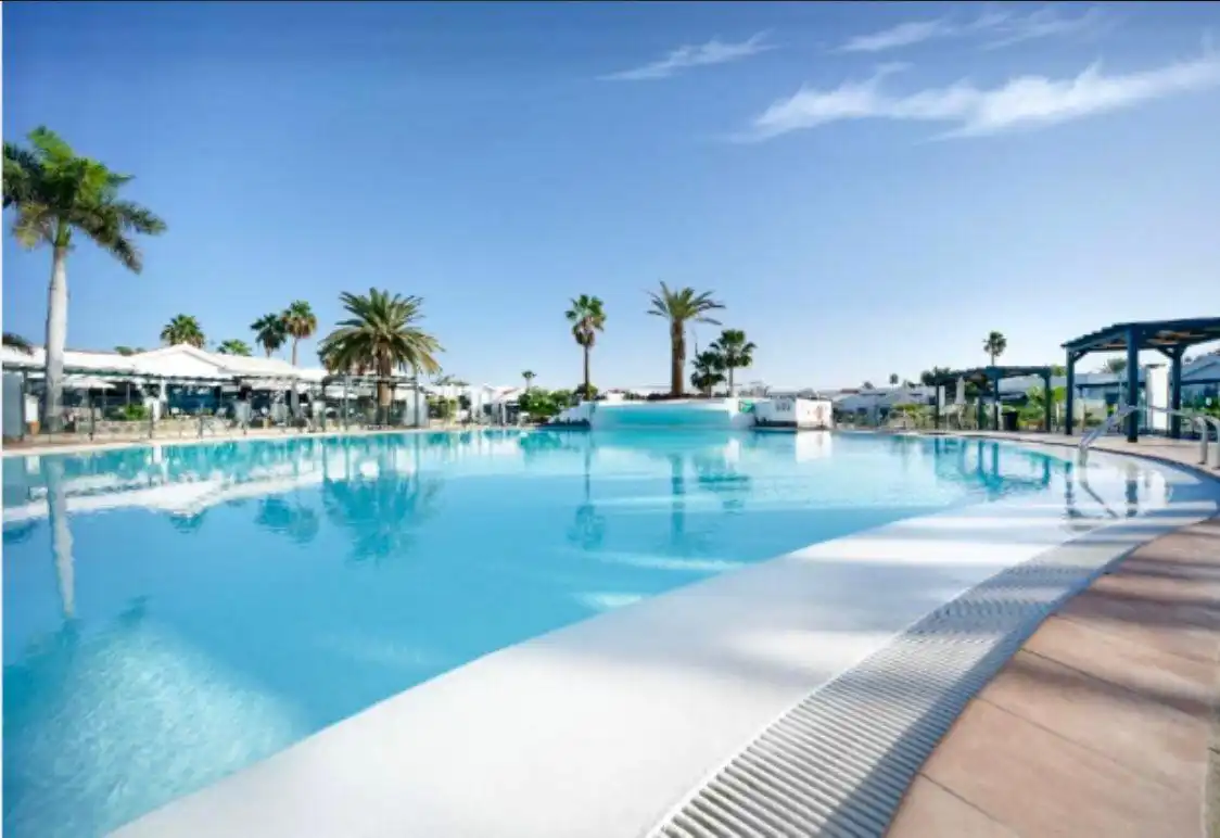 Bungalow avec piscine à vendre à Touroperador Kuoni, imagen 7
