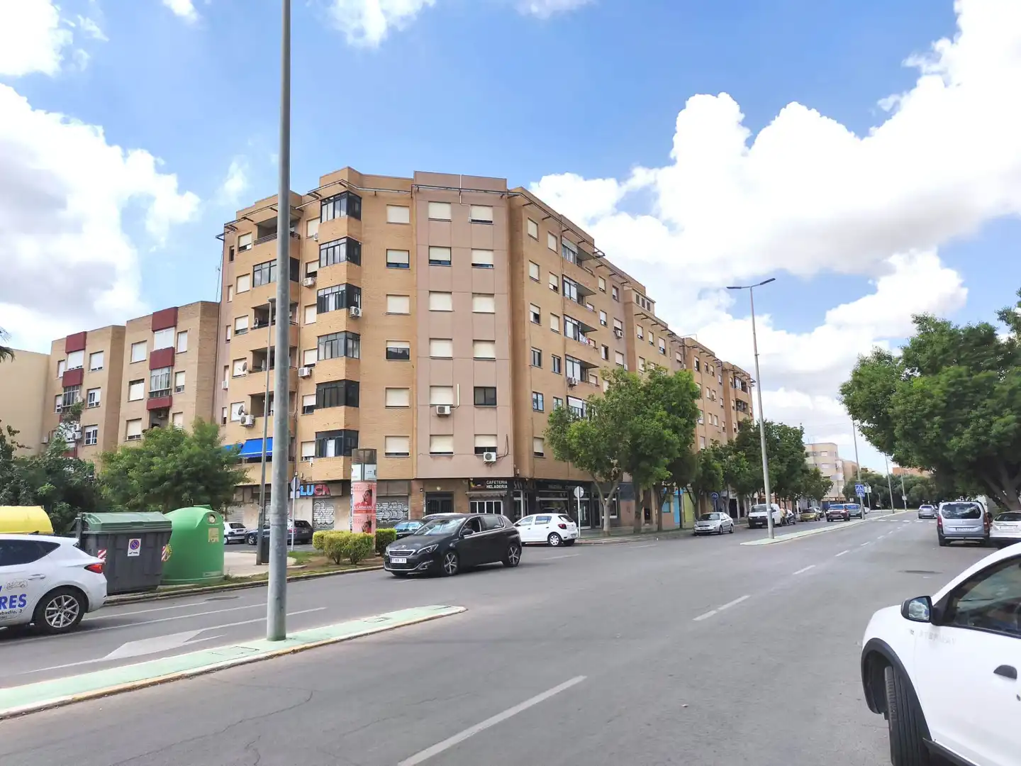 Piso con ascensor en venta en Calle Ingeniero de la Cierva 20