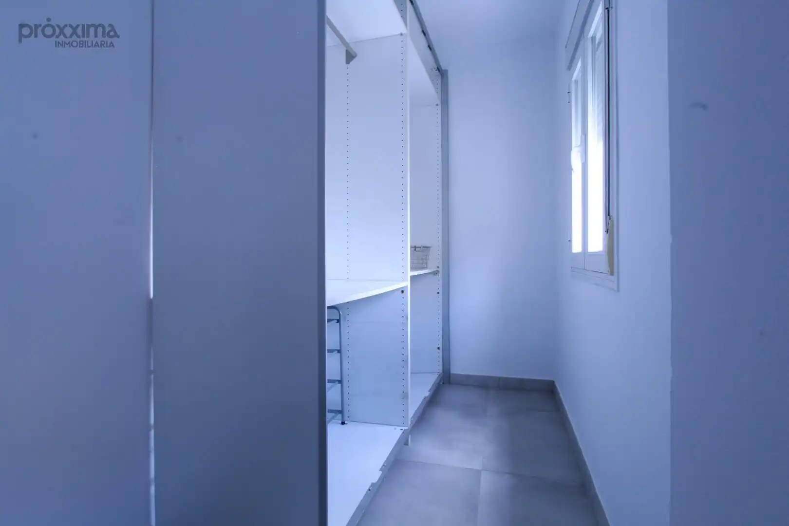 Flat for rent in Sevilla  with Air Conditioner, Terrace and Furnished