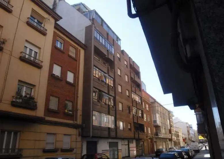 Parcheggio in vendita a SANTO TIRSO
