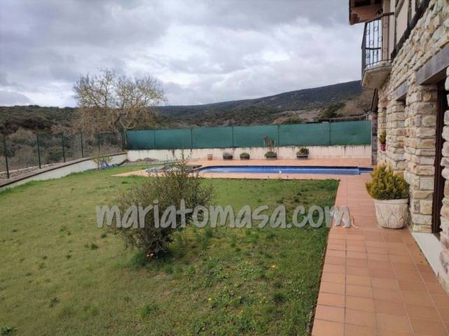 Casa-chalet en Venta en Otogoien Entitatea en Zona rural noroeste