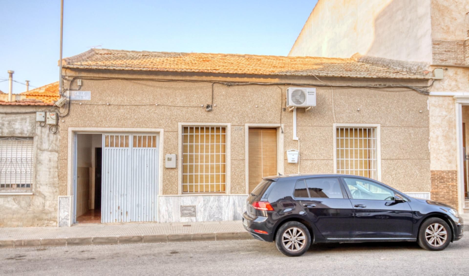 Exterior view of House or chalet for sale in Benejúzar  with Air Conditioner, Terrace and Storage room