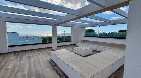 ltpgtSi buscas una villa moderna con vistas al mar, piscina privada y espacio para toda la familia, esta propiedad reuacutene todo, image 4