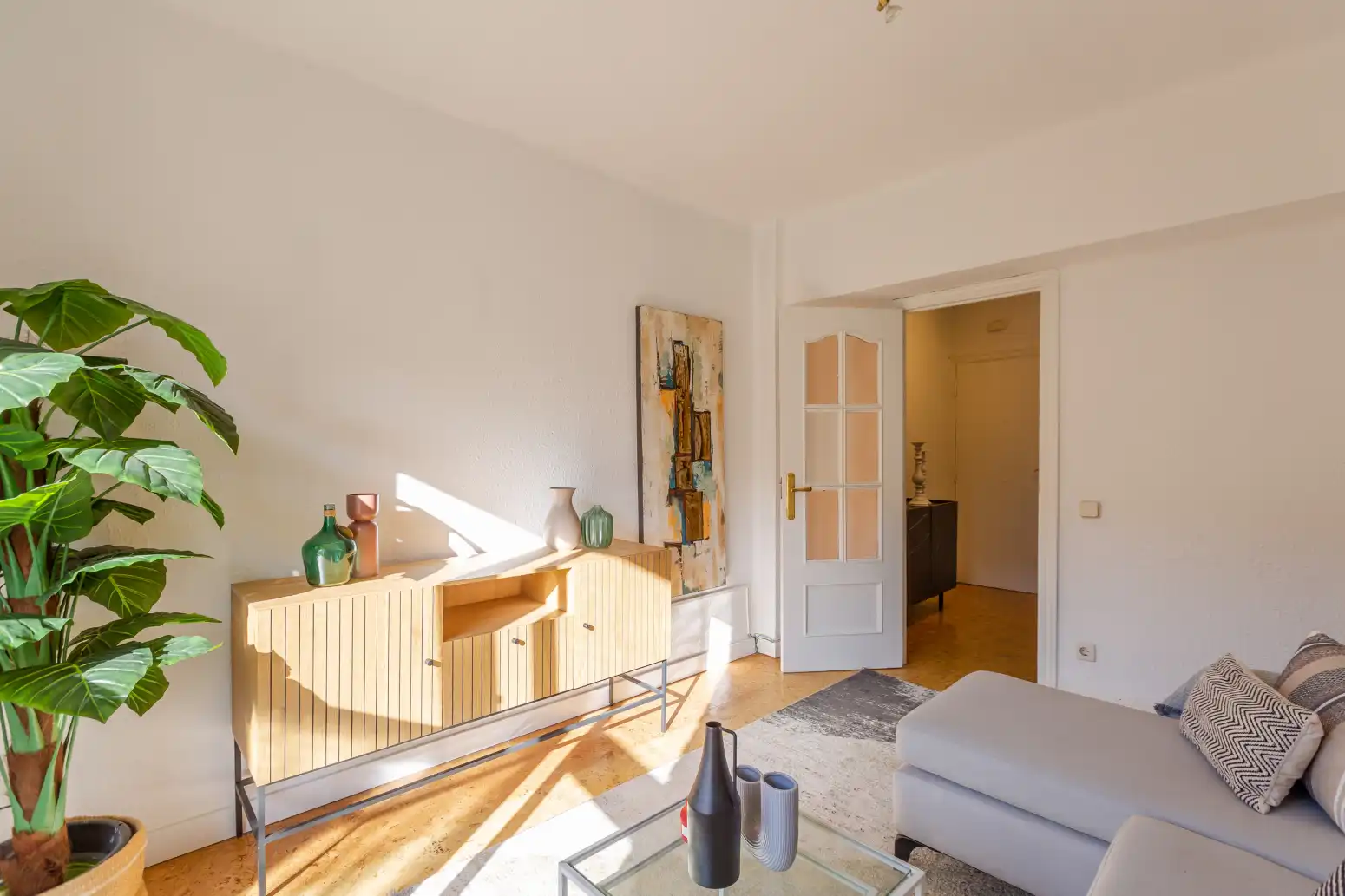 Wohnzimmer von Wohnung zum Verkauf in  Pamplona / Iruña mit Heizung und Balkon