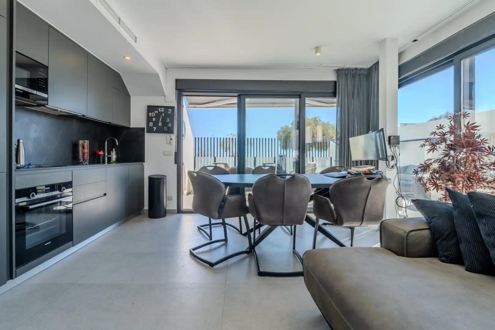 Villa con piscina in vendita a Av. l'Oliveró 113, imagen 6