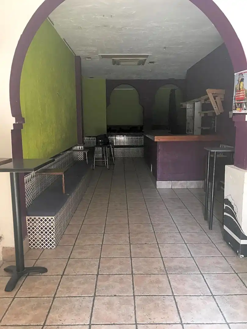 Business premises for sale in De Don Teobaldo