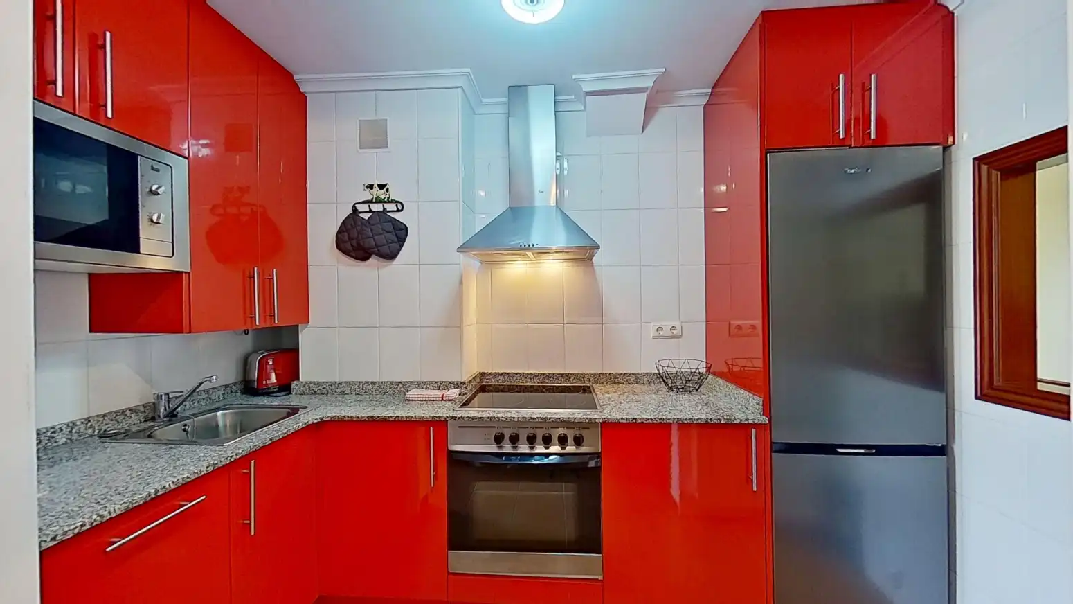 Cocina de Piso en venta en Alfoz de Lloredo con Calefacción, Parquet y Balcón