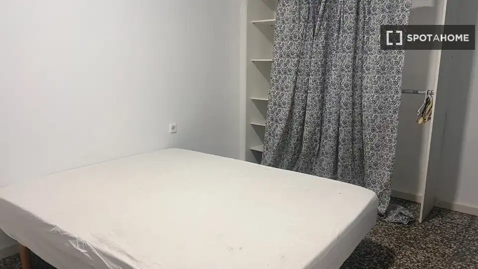 Piso en alquiler en Extramurs, imagen 5