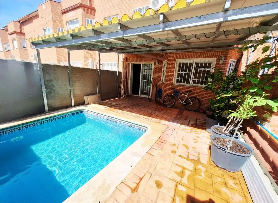 Casa adosada en venta en Cadiz, Chozas de Canales