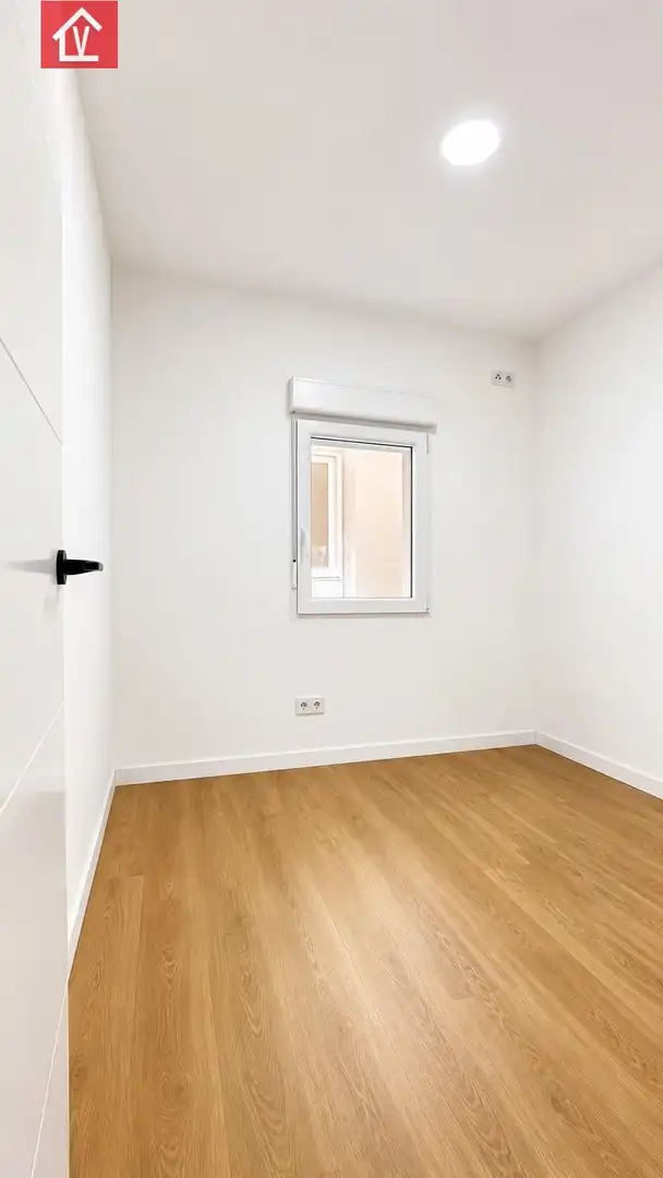 Dachboden zum Verkauf in Calle ANSELM CLAVE, Barri Antic