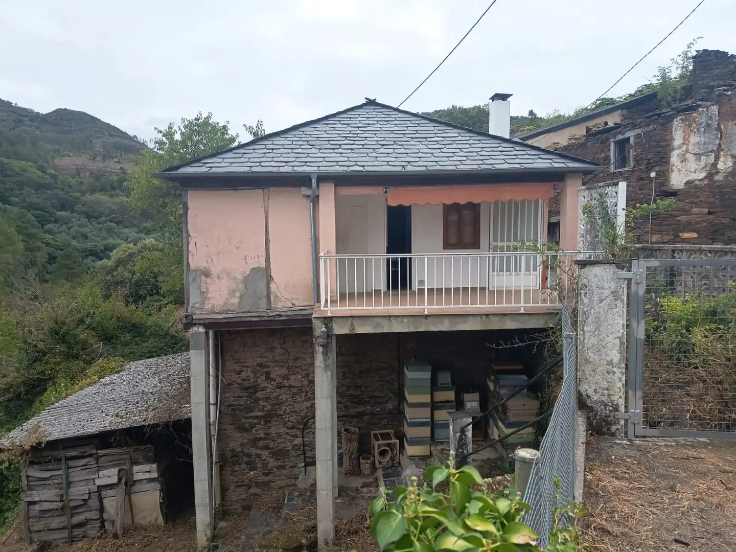 Vista exterior de Casa o chalet en venta en Quiroga con Jardín privado, Terraza y Trastero