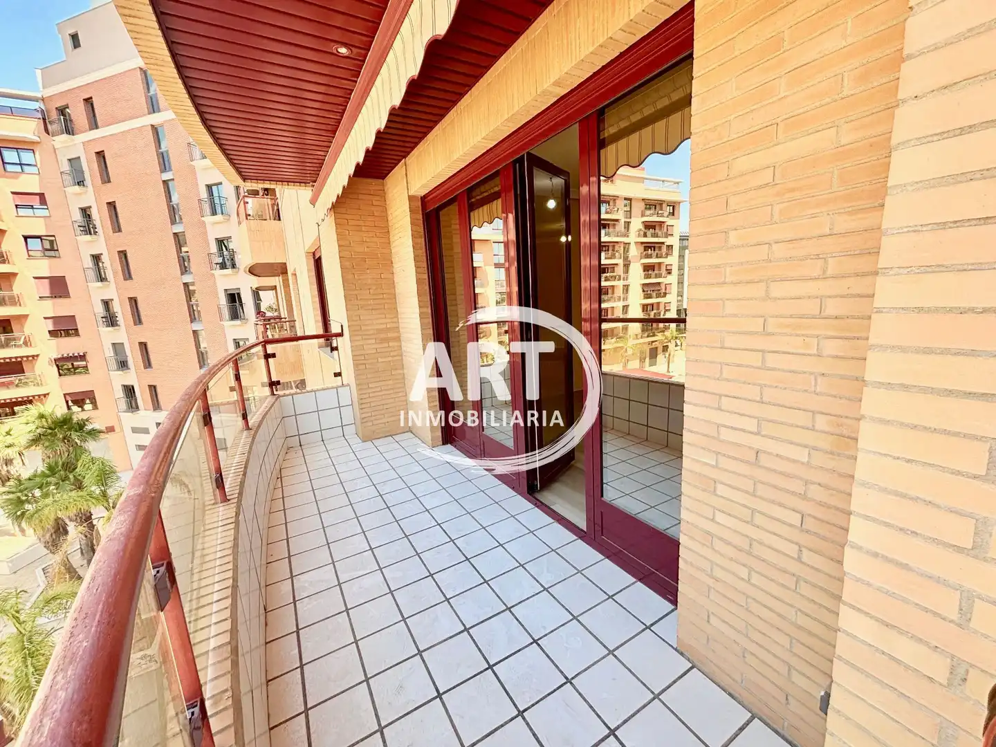 Vista exterior de Piso en venta en Valencia con Aire acondicionado, Calefacción y Terraza