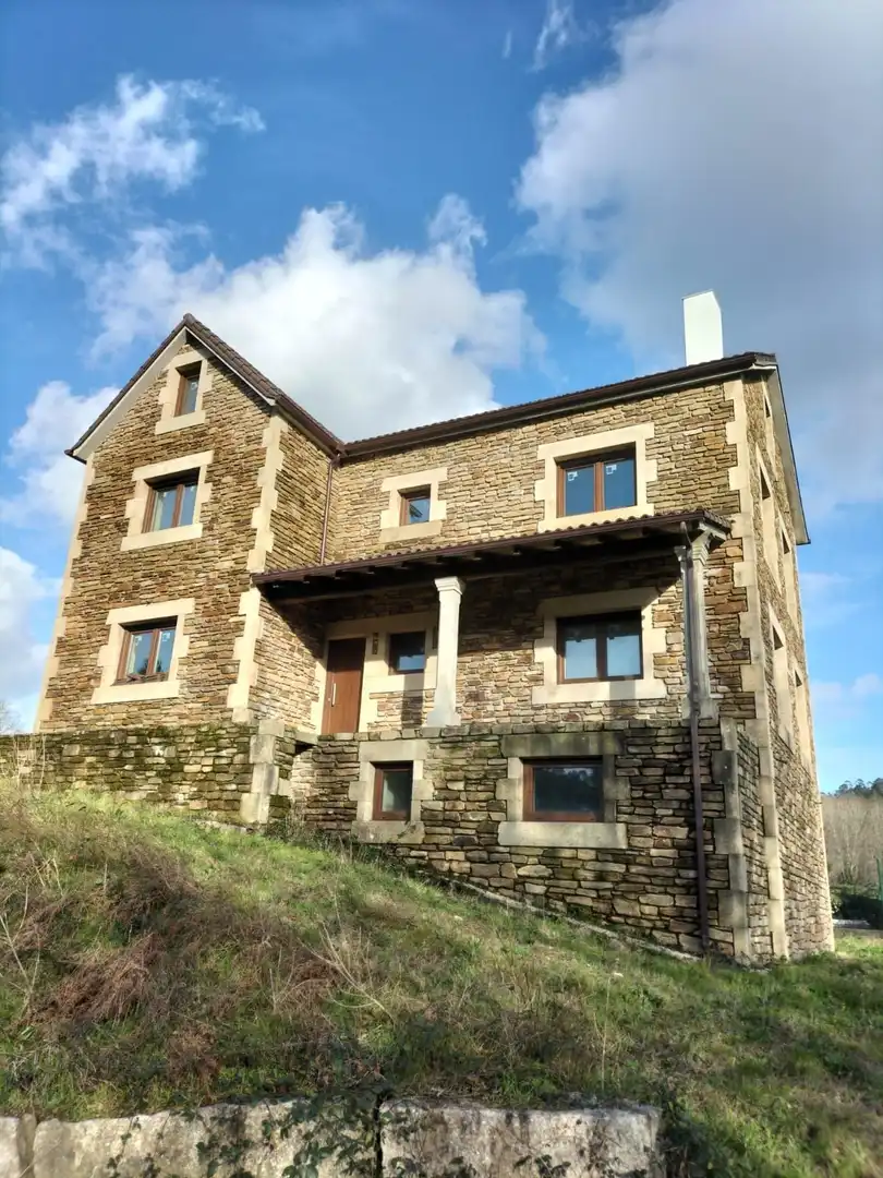 House for sale in san xulian de sales, imagen 2