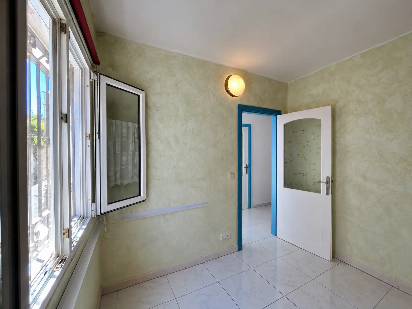 Detached homes for sale in San Bartolomé de Tirajana  with Air Conditioner, Heating and Private garden