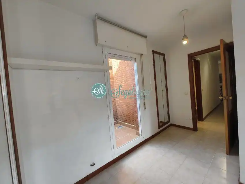 Habitación de Piso en venta en Segovia con Calefacción y Terraza