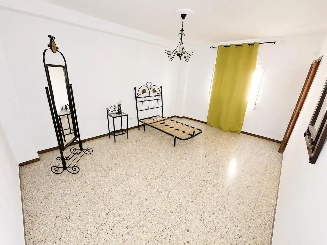 House for sale in Oliva de Mérida, imagen 3