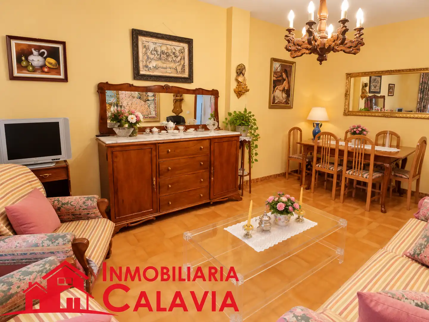 Piso con ascensor en venta en Calle Juan Francisco Chicharro 18, imagen 2
