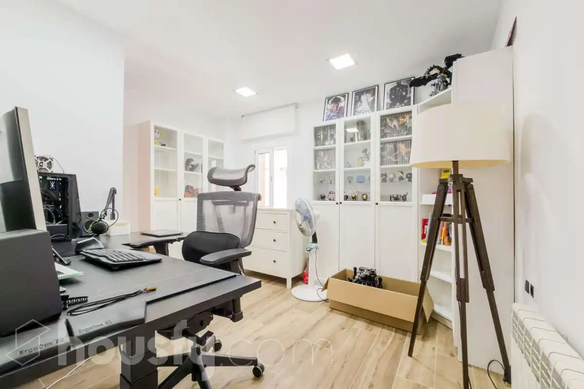 Houses for sale in Mataró  with Air Conditioner, Heating and Terrace