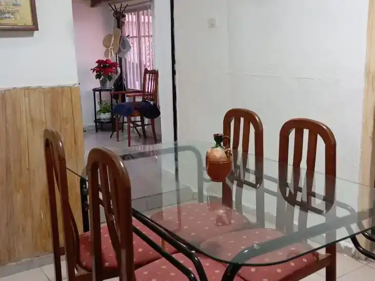 Menjador de Casa adosada en venda en Ledesma