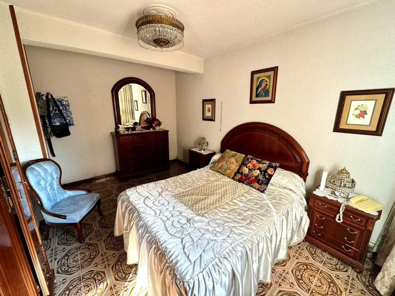 Bedroom of Flat for sale in Madrid  with Heating, Furnished and Alarm