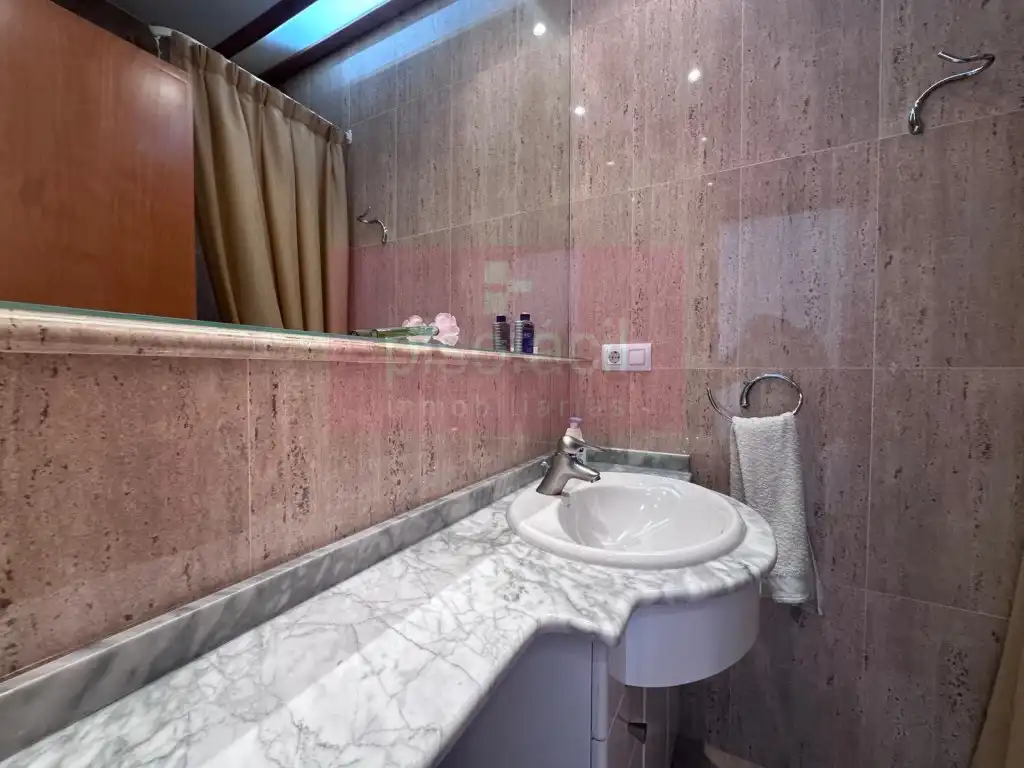 Bathroom of Houses for sale in Guntín