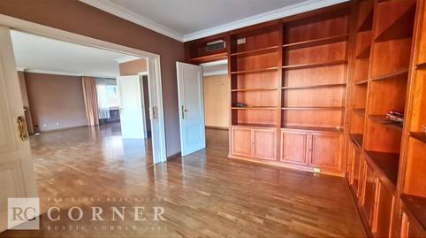 Photo 4 of Flat for sale in Les Tres Torres,  Barcelona Capital