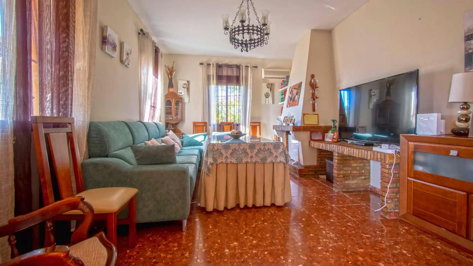 Casa o chalet en venta en Calle clavinque, Mairena del Alcor