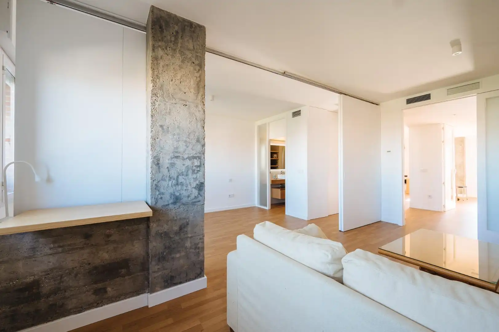 Flat for rent in Sevilla  with Air Conditioner and Furnished