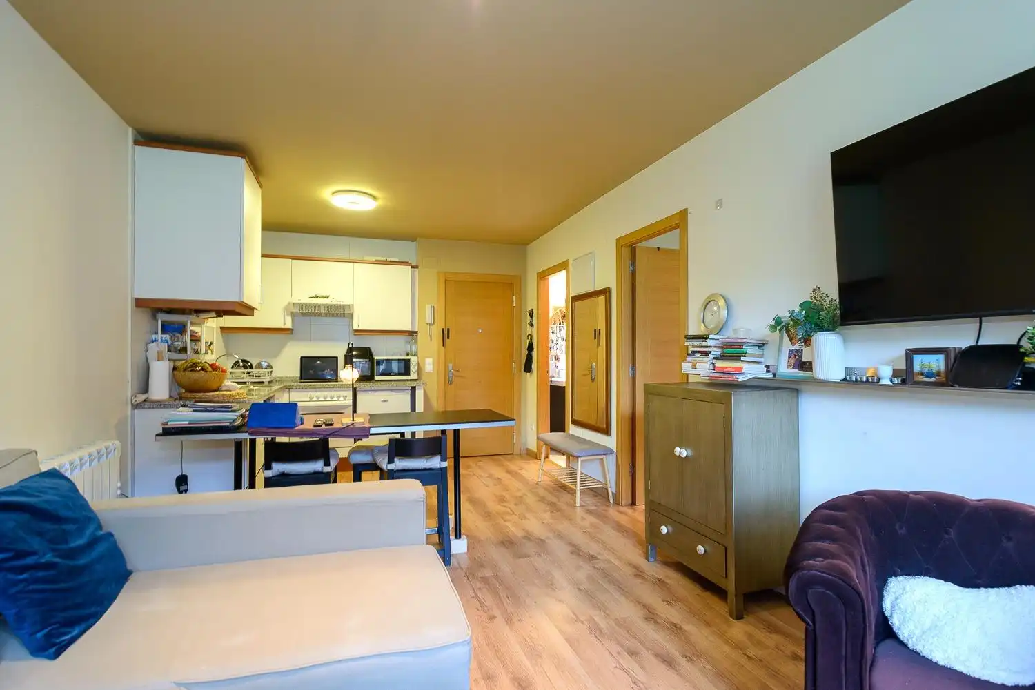 Cocina de Piso en venta en Aller con Calefacción, Trastero y Amueblado