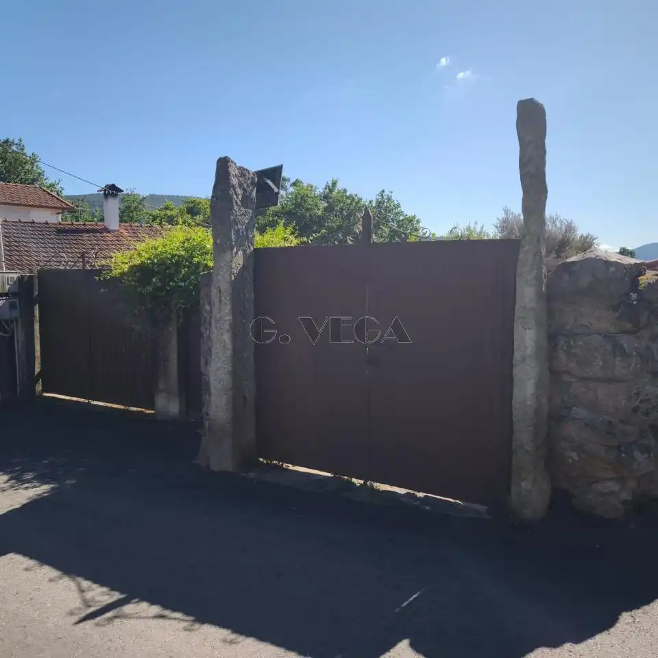 Finca rústica en venta en Mondariz con Calefacción, Jardín privado y Terraza