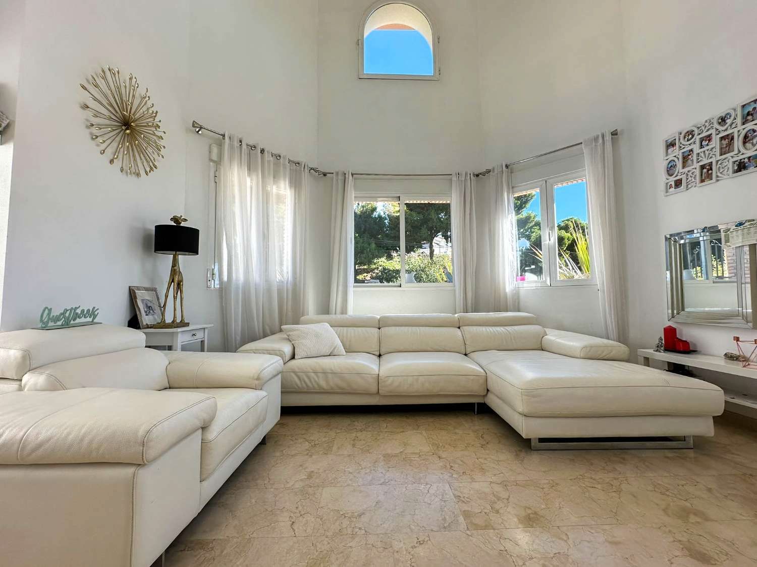 Living room of Single-family semi-detached for sale in Salobreña  with Terrace and Swimming Pool